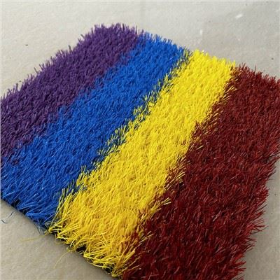 Grama artificial arco-íris para jardim de infância